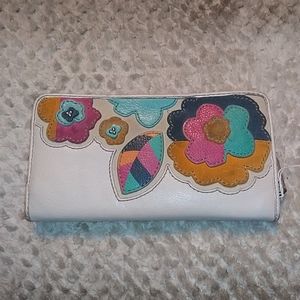 Fossil wallet
